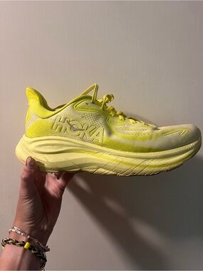 Hoka Women's Road-Running Shoe - Neon Yellow